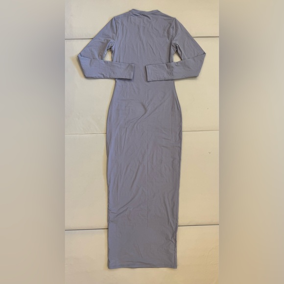 SKIMS Fits Everybody Crew Neck Long Sleeve Dress - Picture 11 of 11